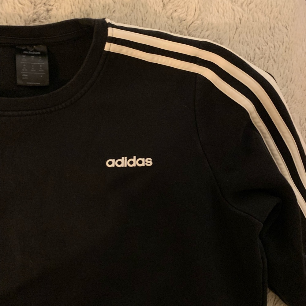 ⚫️⚪️Adidas Sweatshirt! - Picture 7 of 8